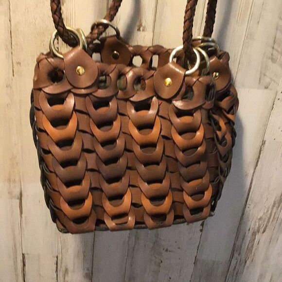 Purse vintage, design by Elka￼ One small blemish Shown and light stain to interi - Picture 5 of 7